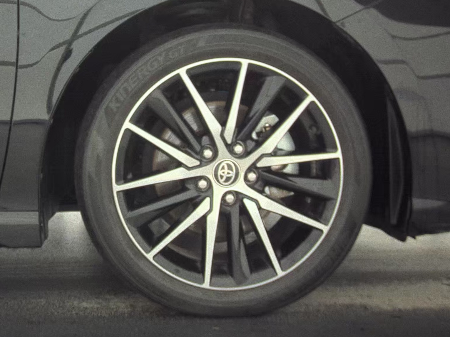 2023 Toyota Camry SE FWD