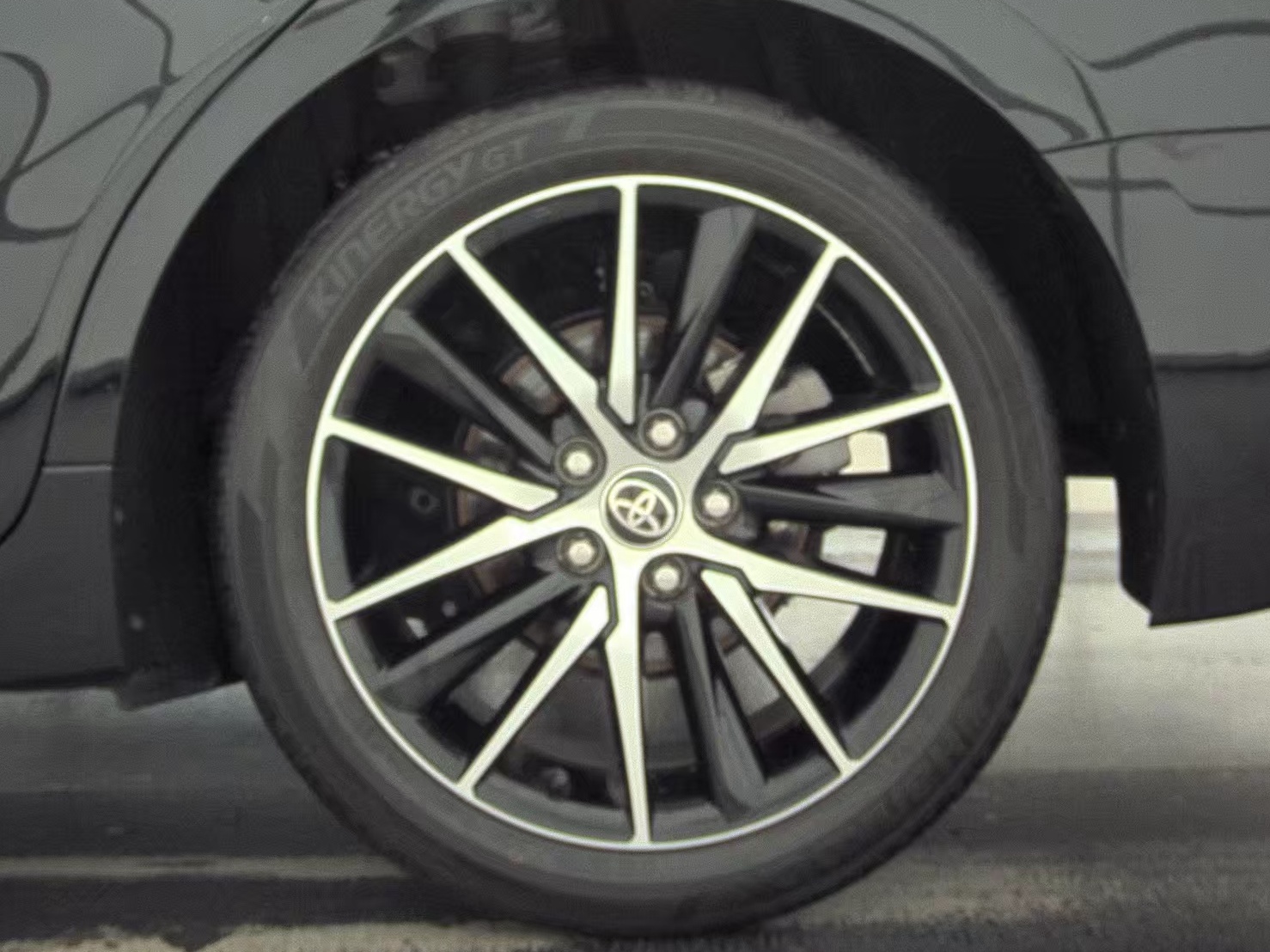 2023 Toyota Camry SE FWD