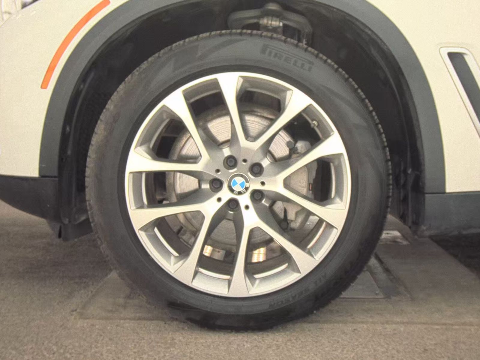 2020 BMW X5 xDrive40i AWD