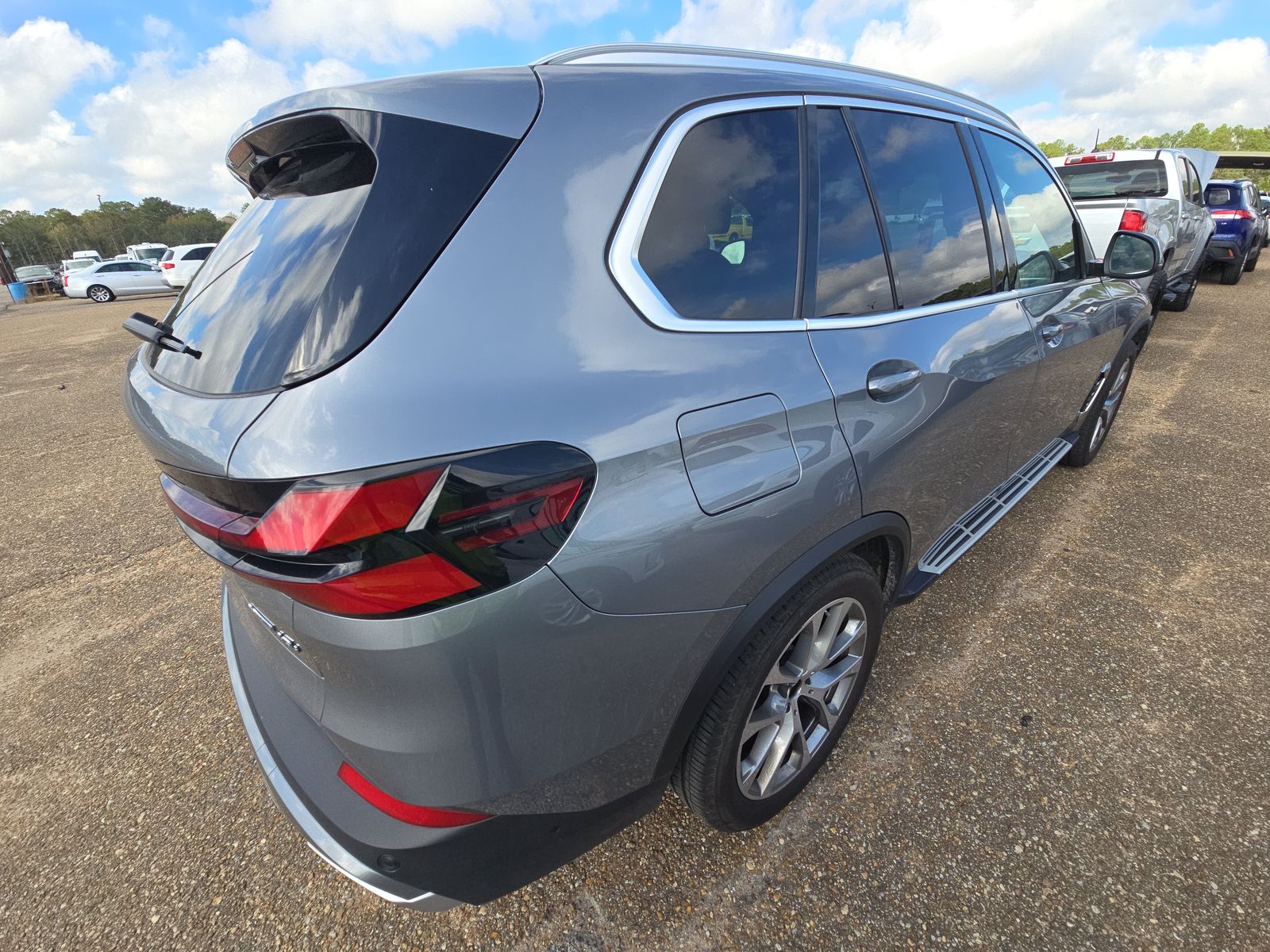 2025 BMW X5 xDrive40i AWD