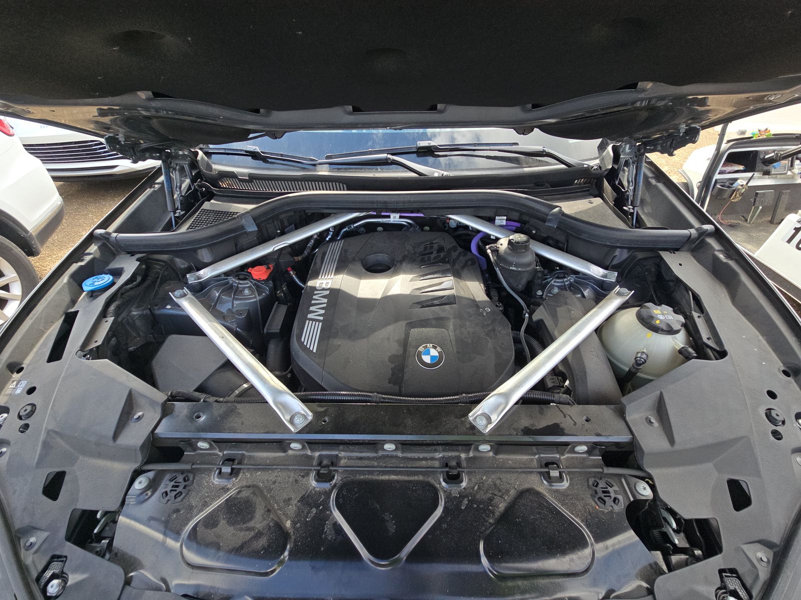 2025 BMW X5 xDrive40i AWD