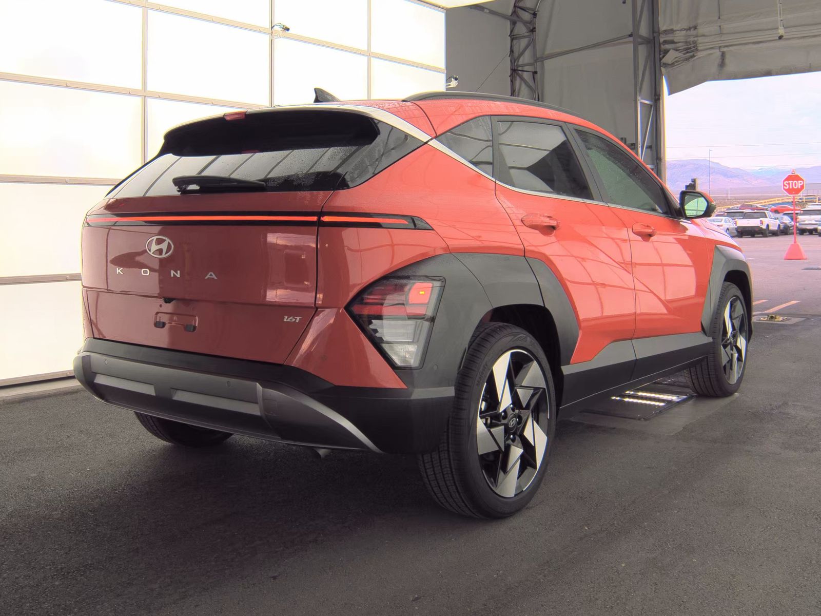 2025 Hyundai Kona Limited FWD