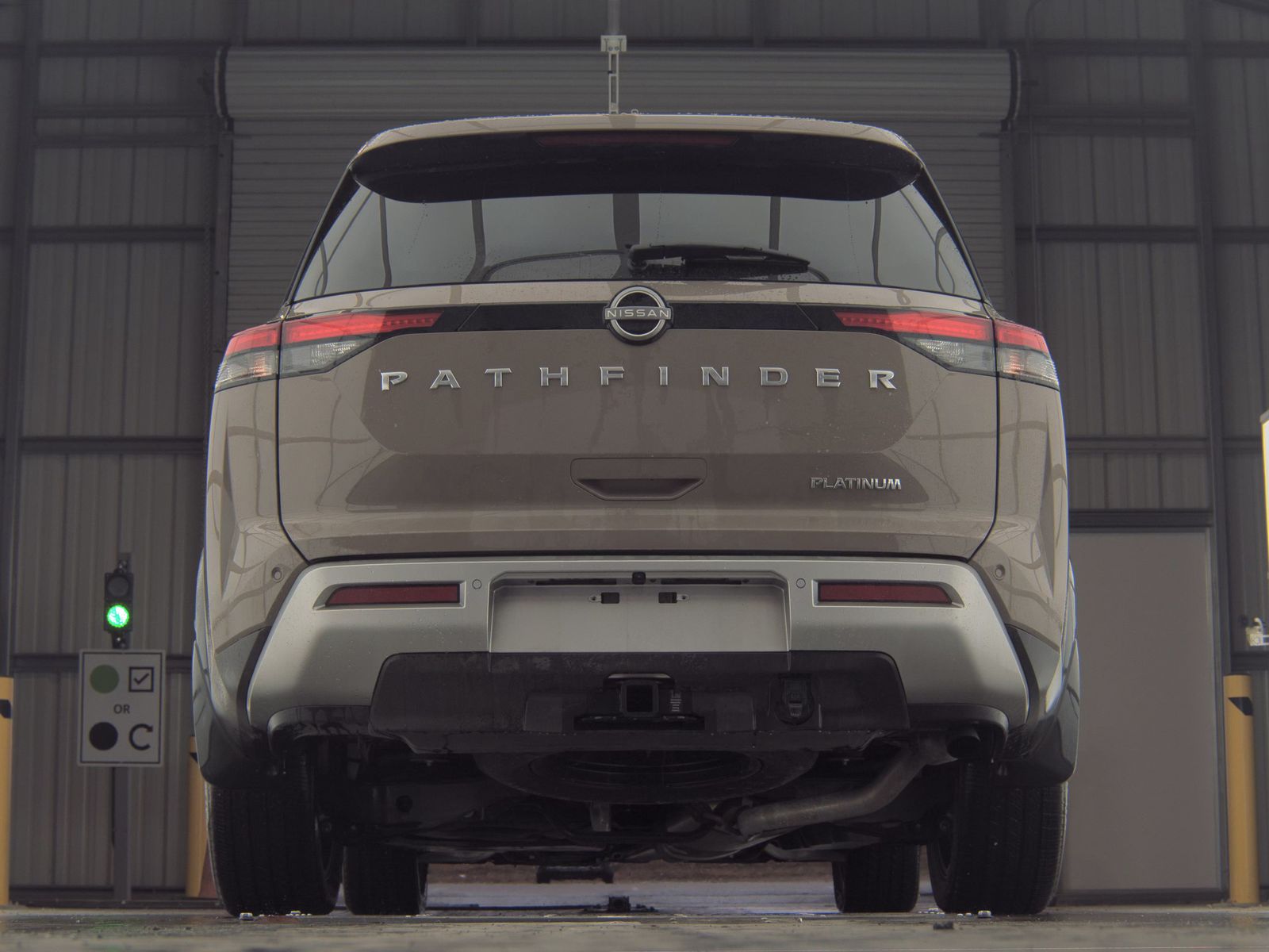 2024 Nissan Pathfinder Platinum FWD