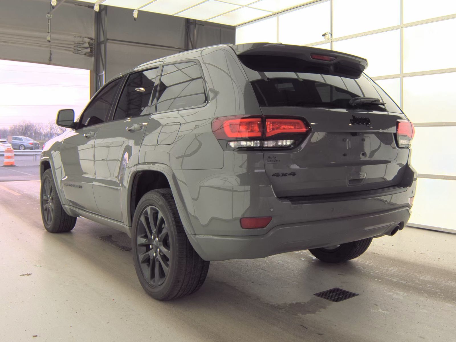 2022 Jeep Grand Cherokee Laredo X AWD