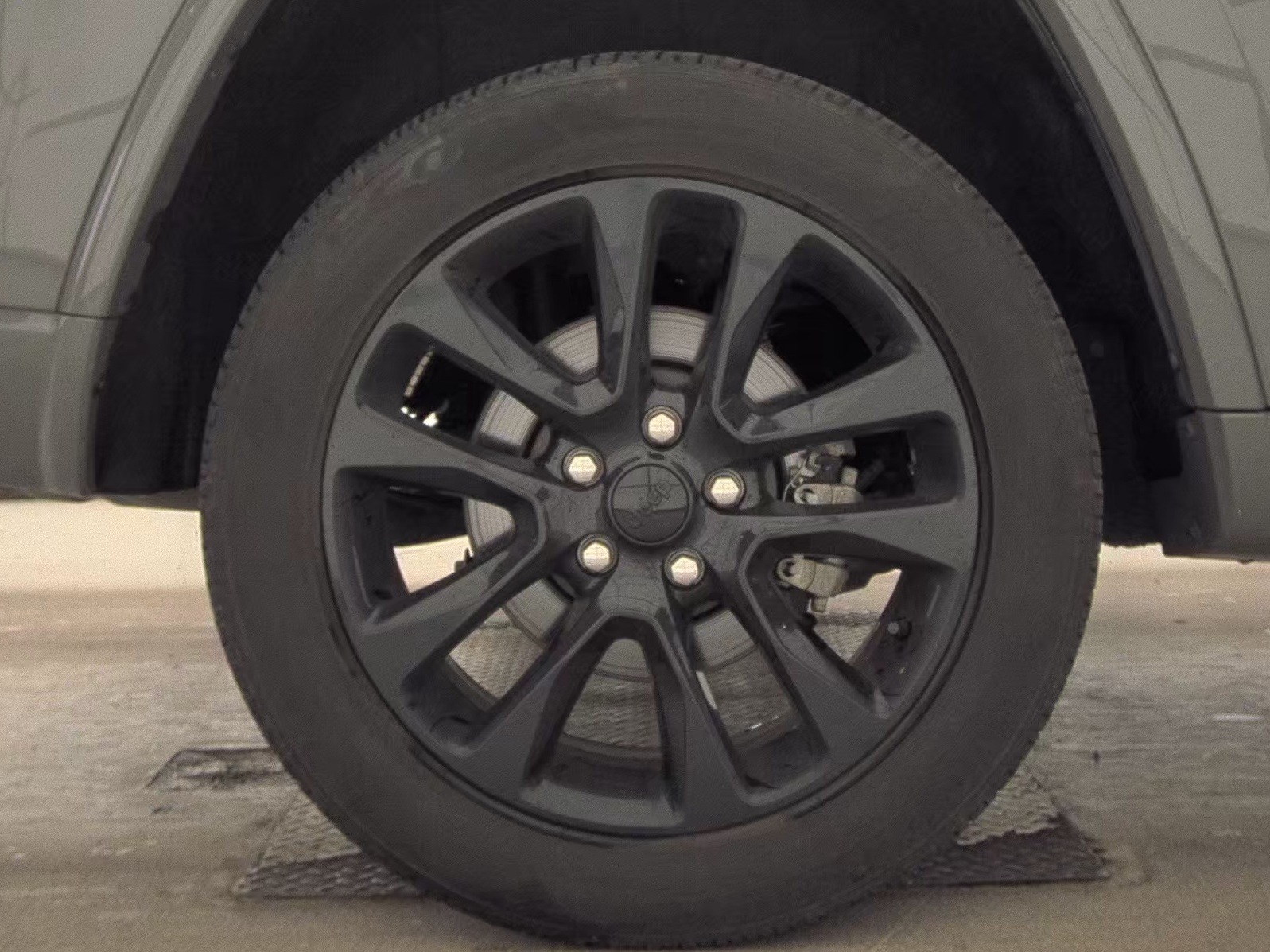 2022 Jeep Grand Cherokee Laredo X AWD