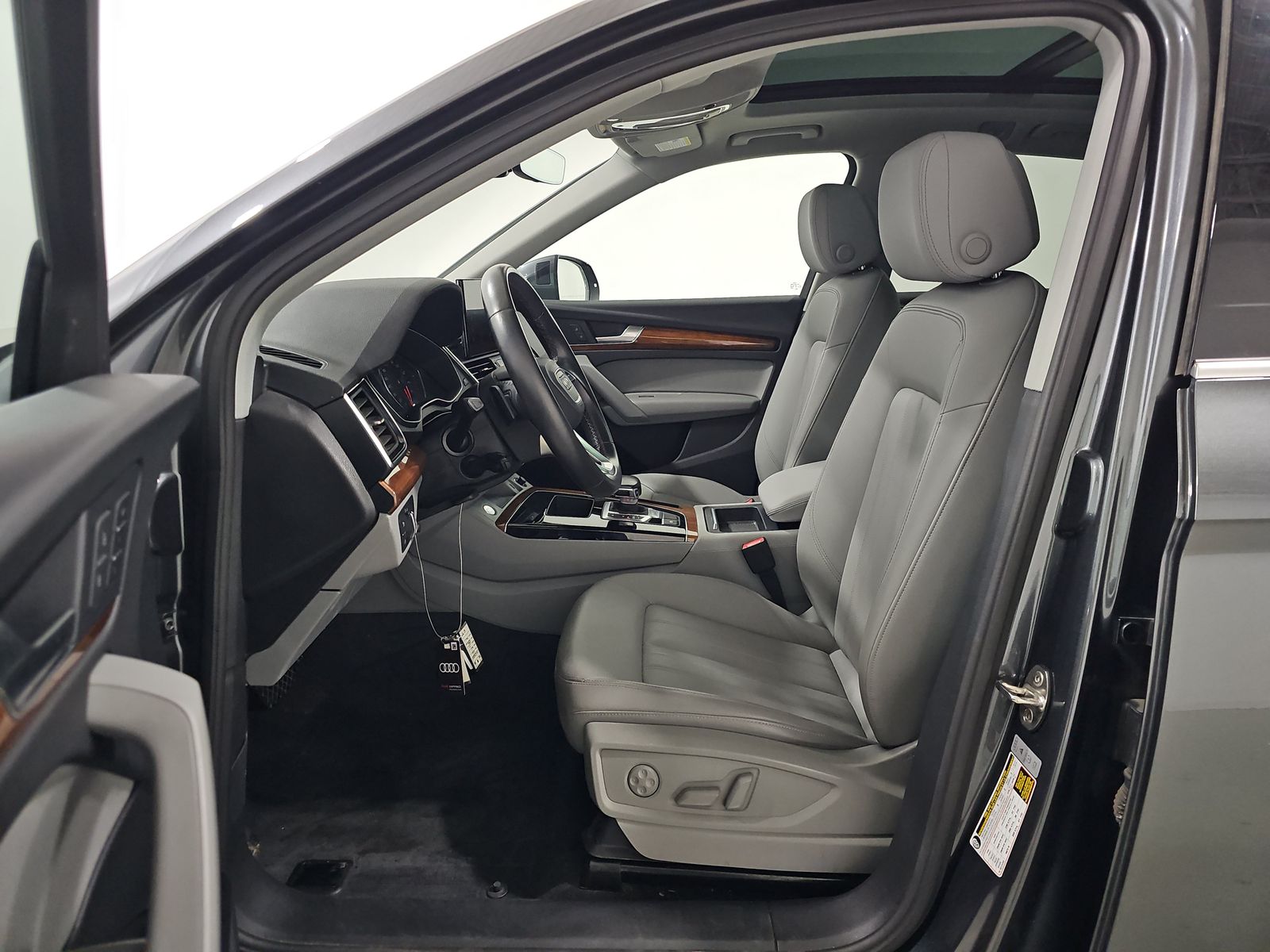 2022 Audi Q5 S line Premium AWD