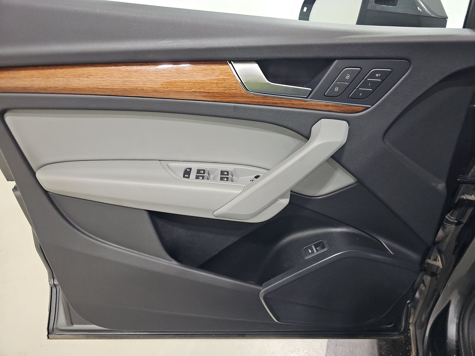 2022 Audi Q5 S line Premium AWD