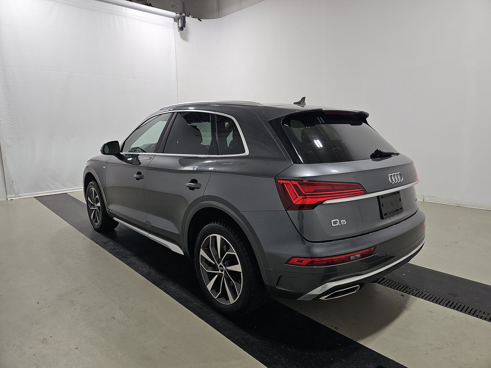 2022 Audi Q5 S line Premium AWD