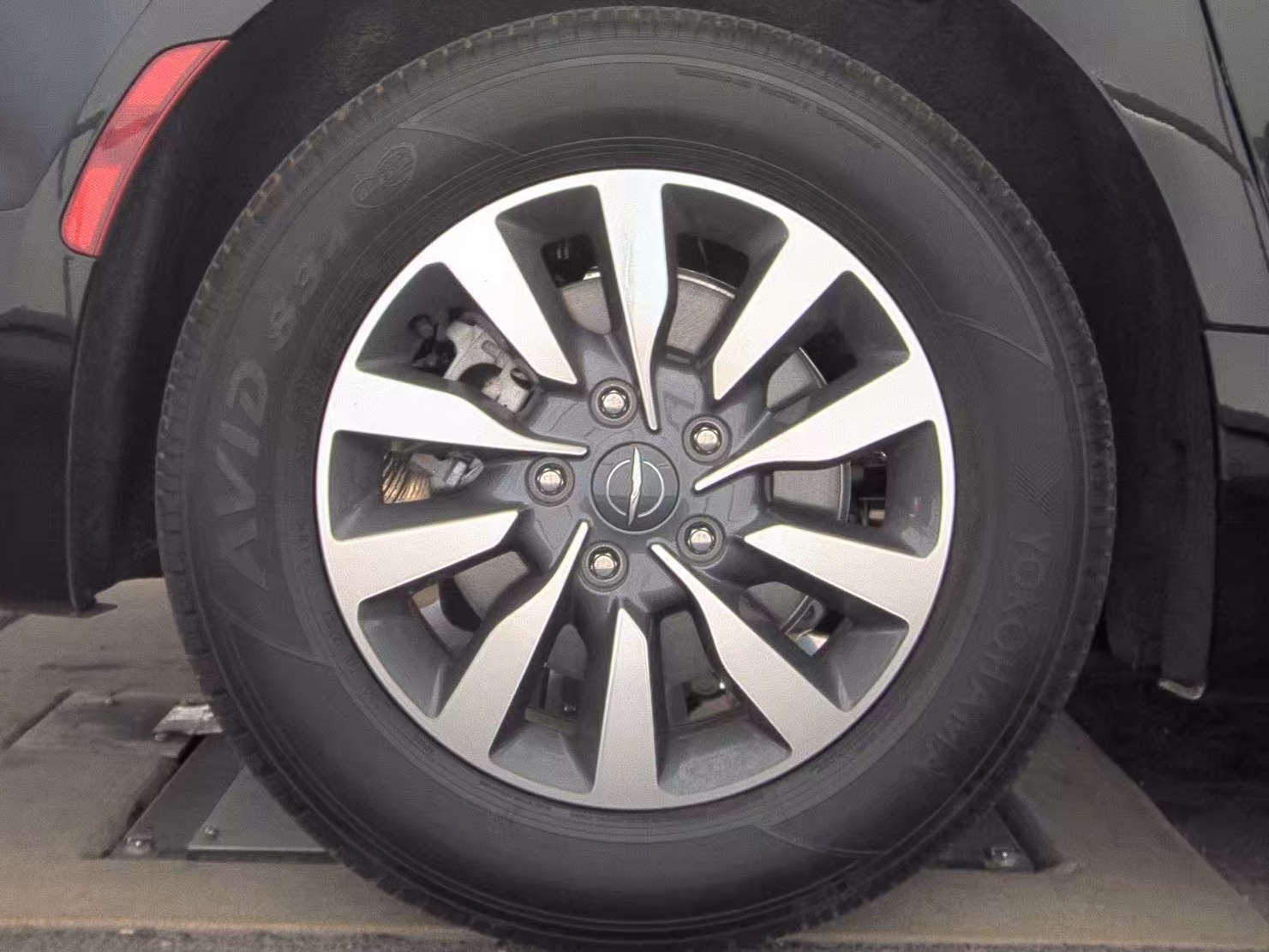 2024 Chrysler Pacifica Hybrid Select FWD