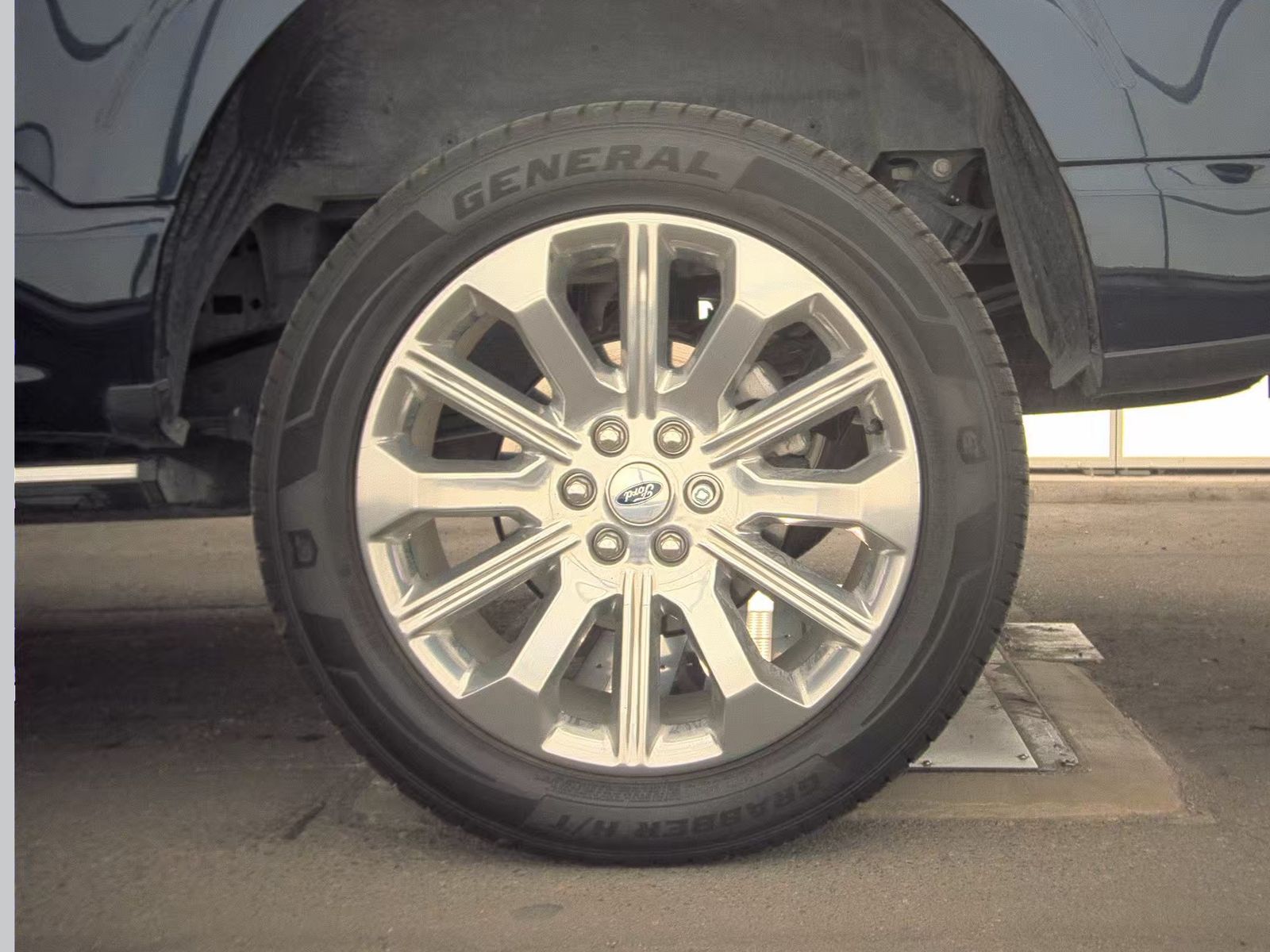 2023 Ford F-150 Hybrid Limited AWD