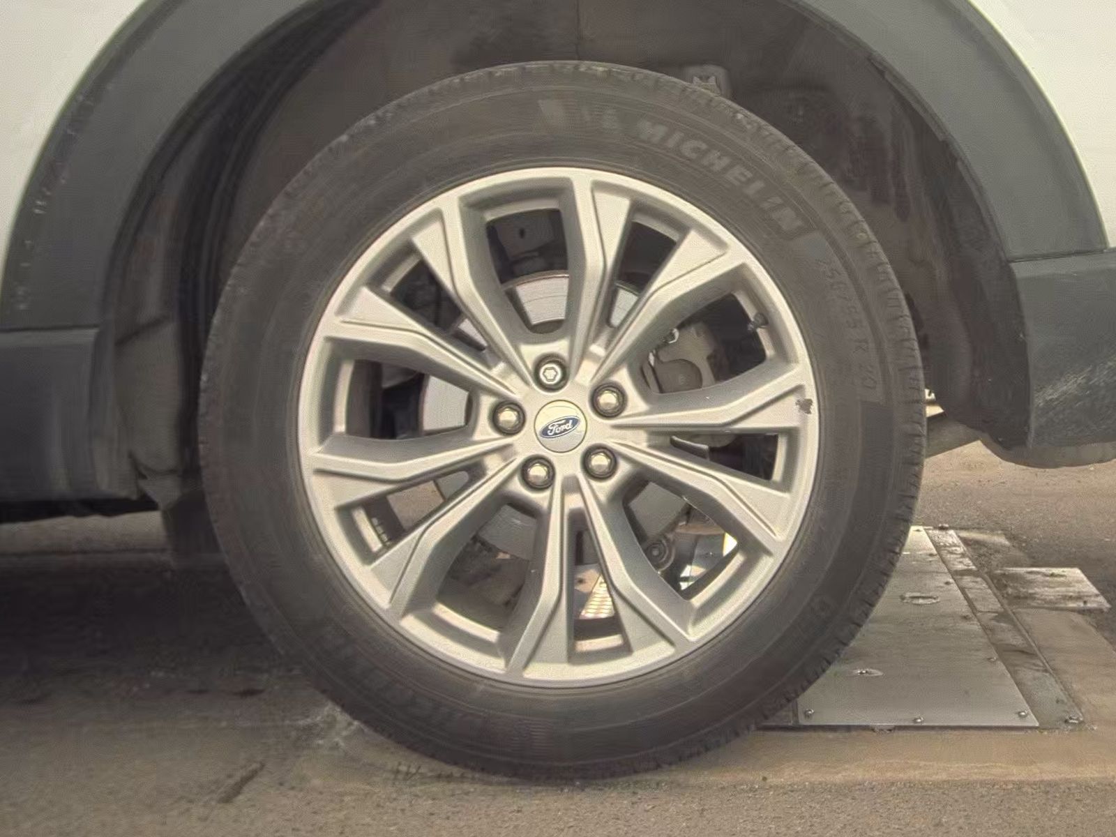 2022 Ford Explorer XLT AWD