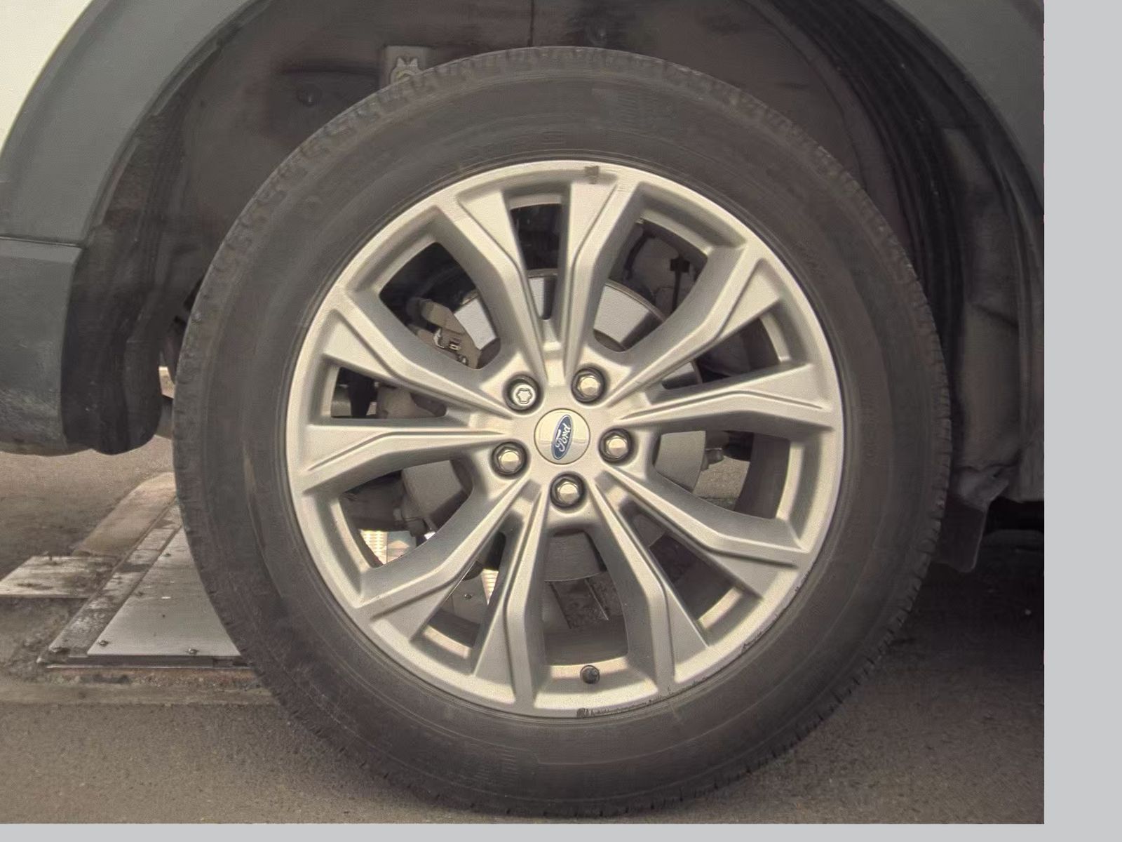 2022 Ford Explorer XLT AWD