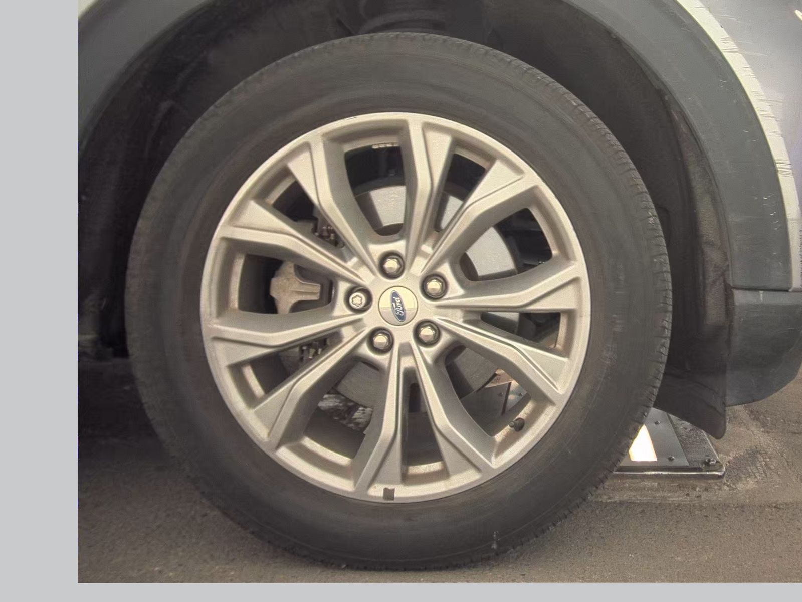 2022 Ford Explorer XLT AWD