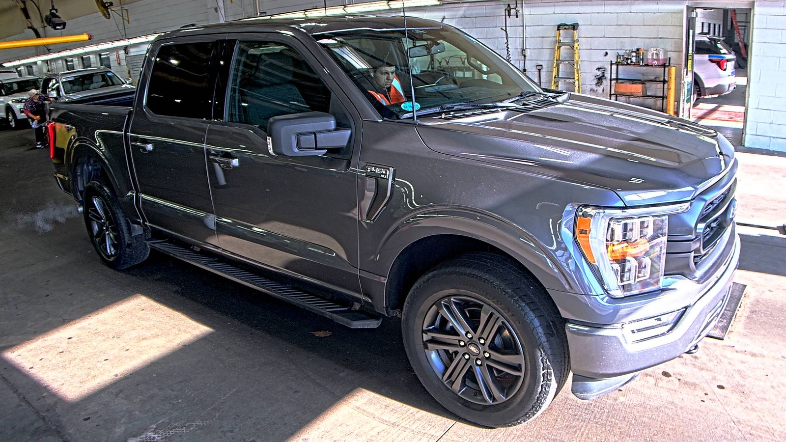 2022 Ford F-150 XLT AWD