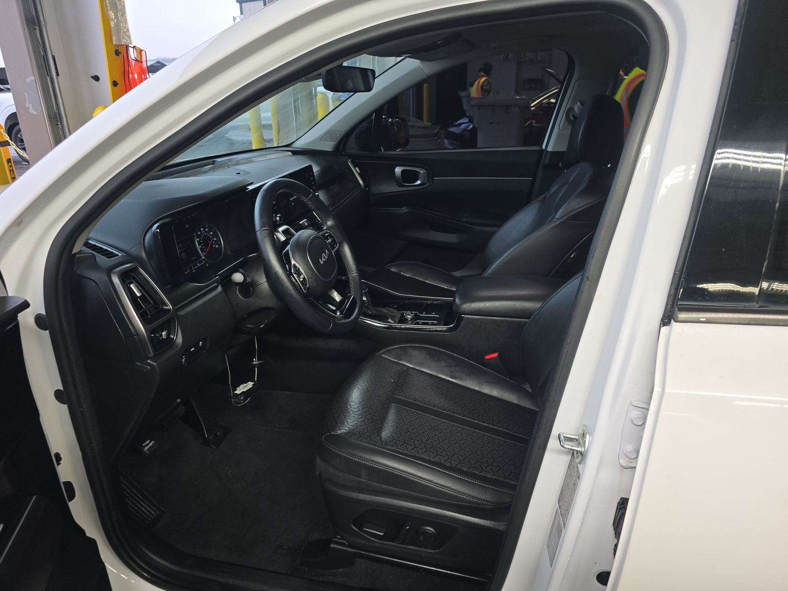 2023 Kia Sorento S FWD