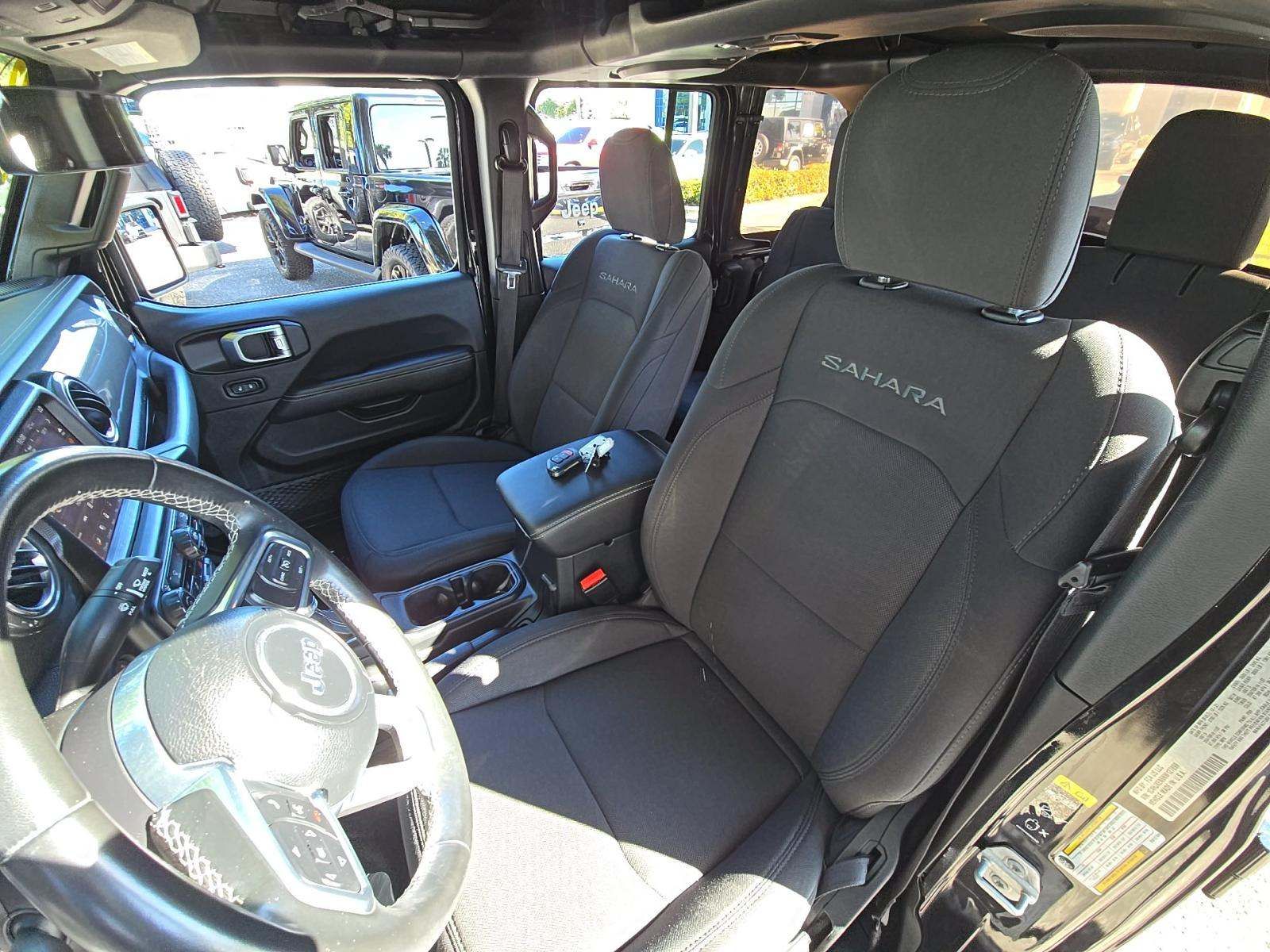 2022 Jeep Wrangler Unlimited Sahara AWD