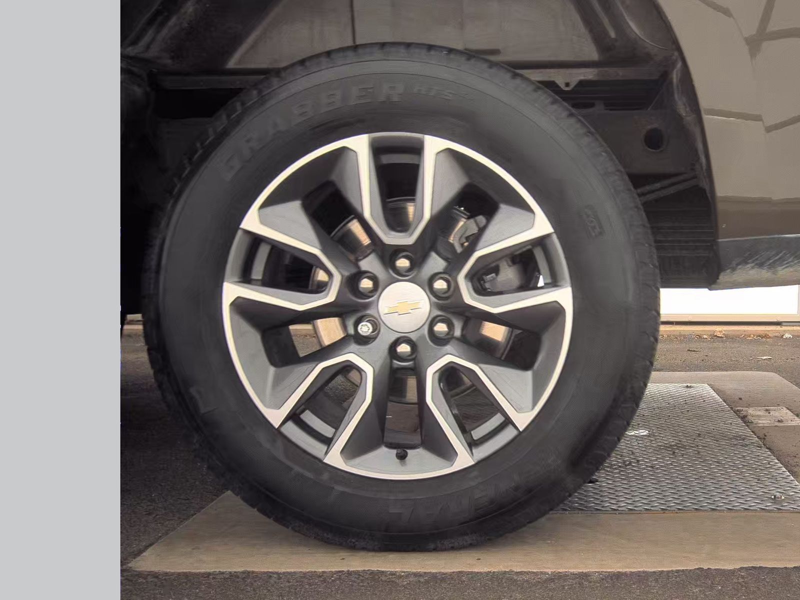 2023 Chevrolet Silverado 1500 LT AWD