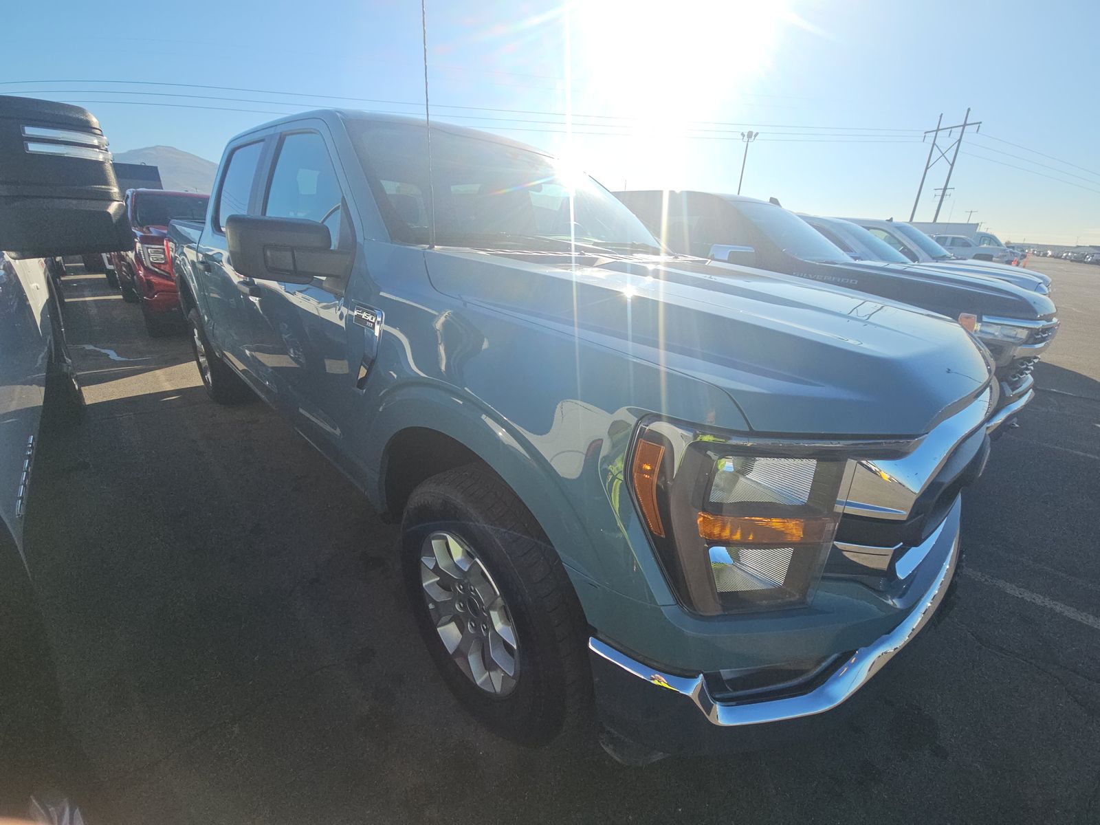 2023 Ford F-150 XLT AWD
