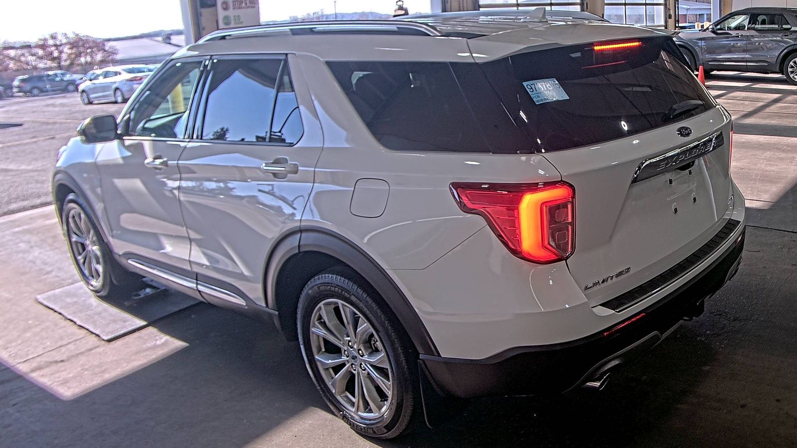 2023 Ford Explorer Limited AWD