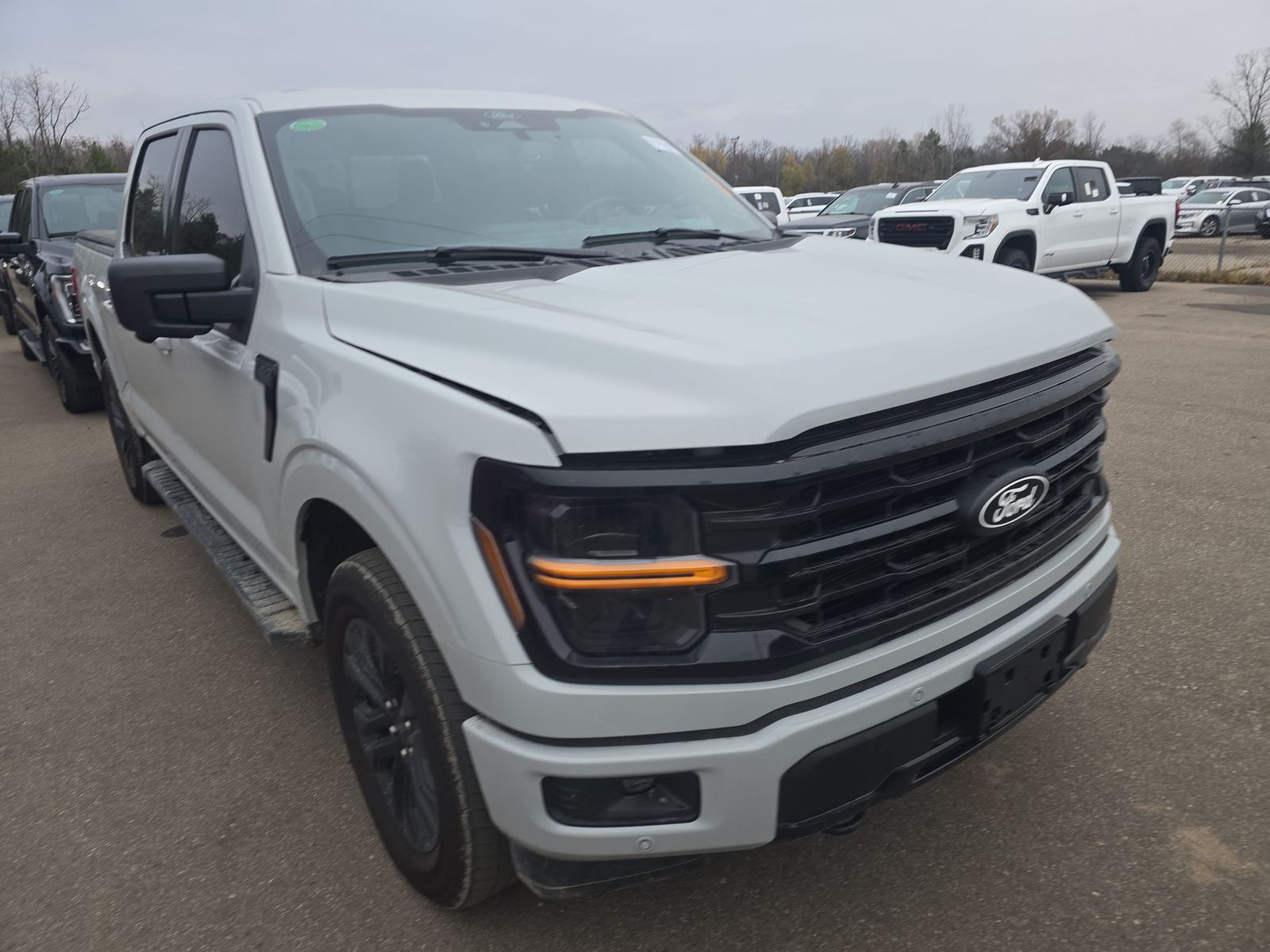 2024 Ford F-150 XLT AWD