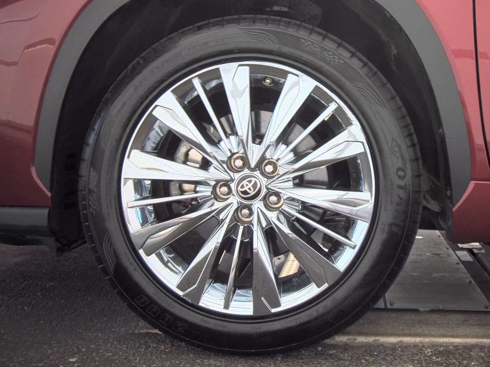 2023 Toyota Highlander Limited FWD