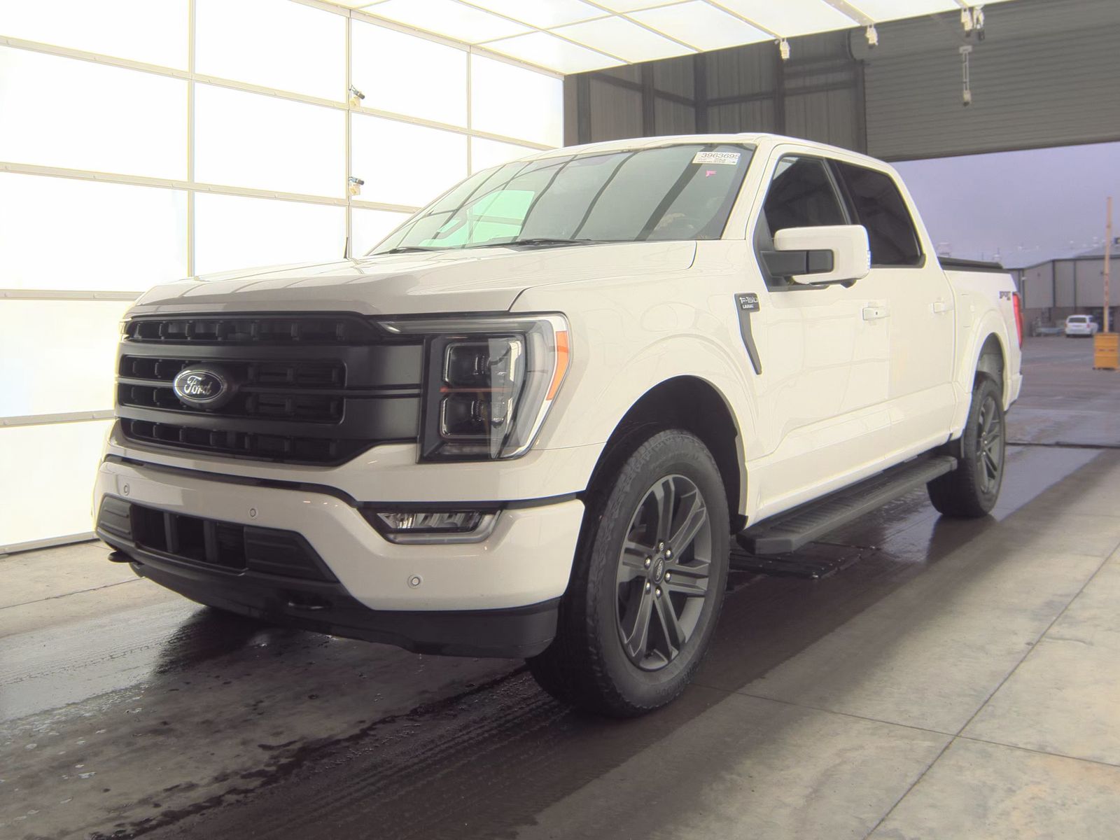 2023 Ford F-150 Lariat AWD