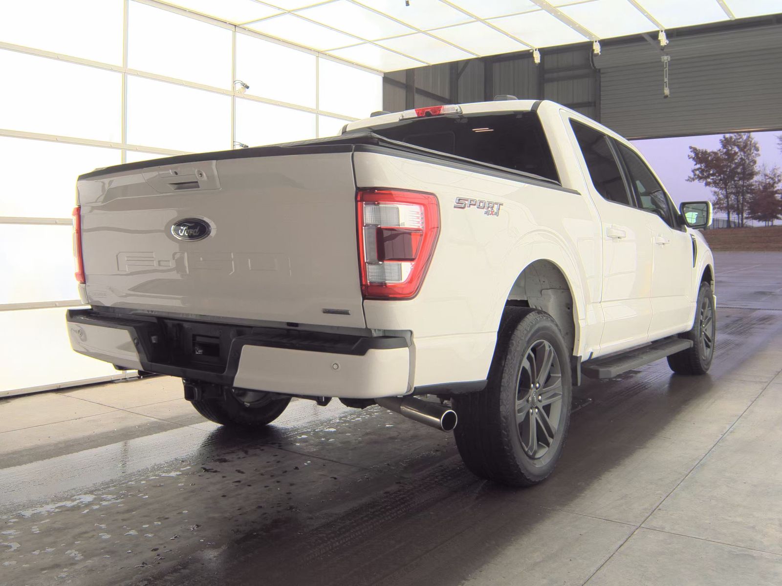 2023 Ford F-150 Lariat AWD
