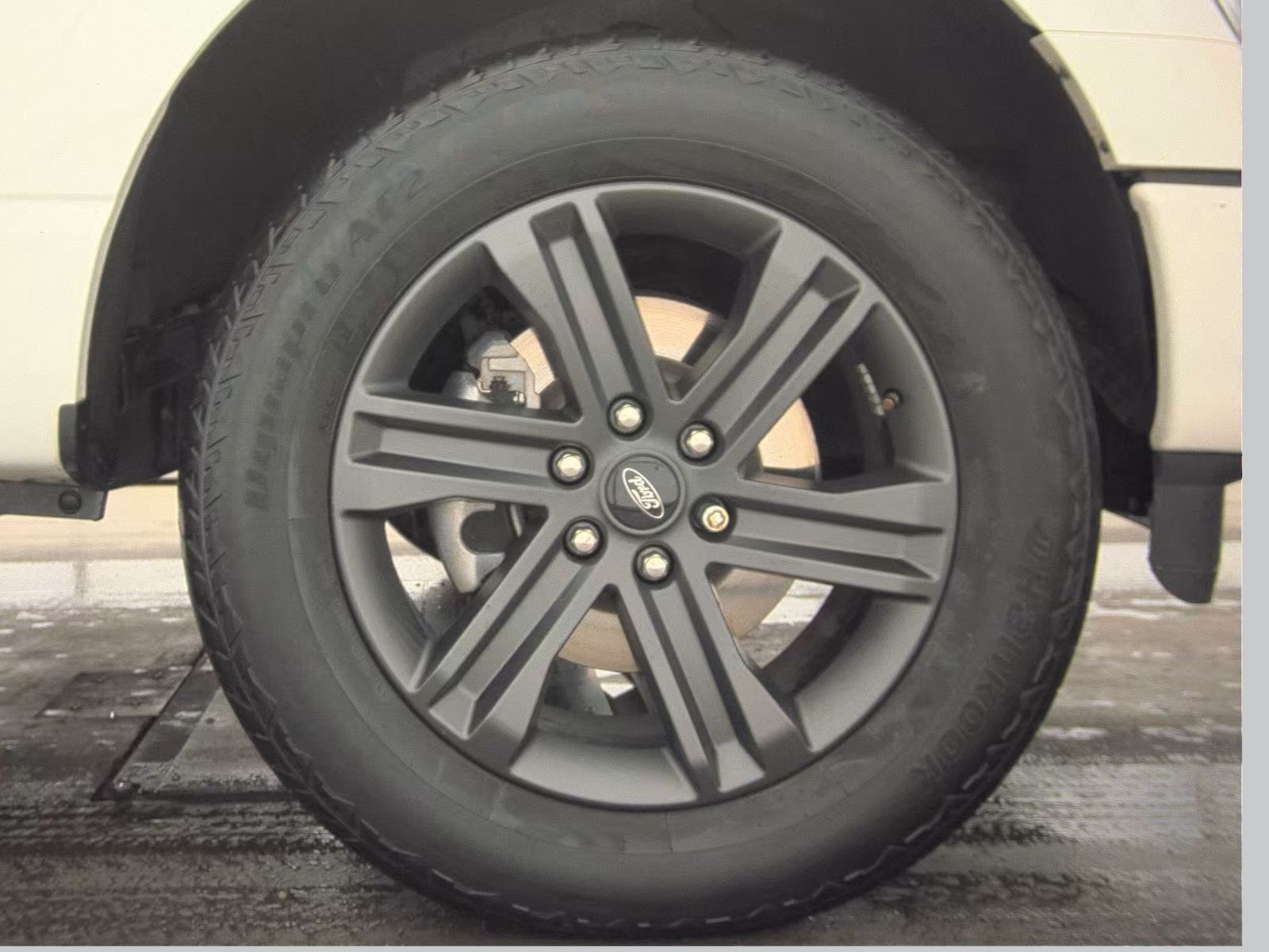 2023 Ford F-150 Lariat AWD