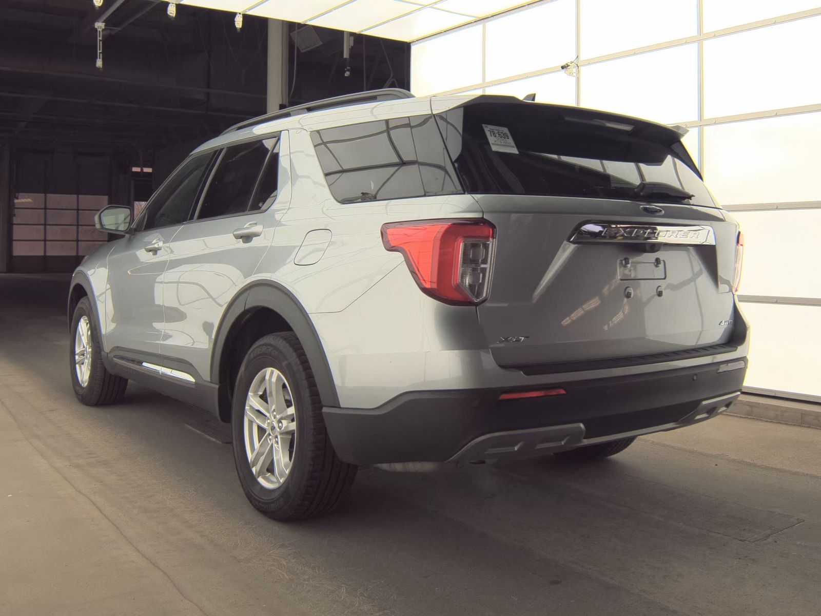 2023 Ford Explorer XLT AWD