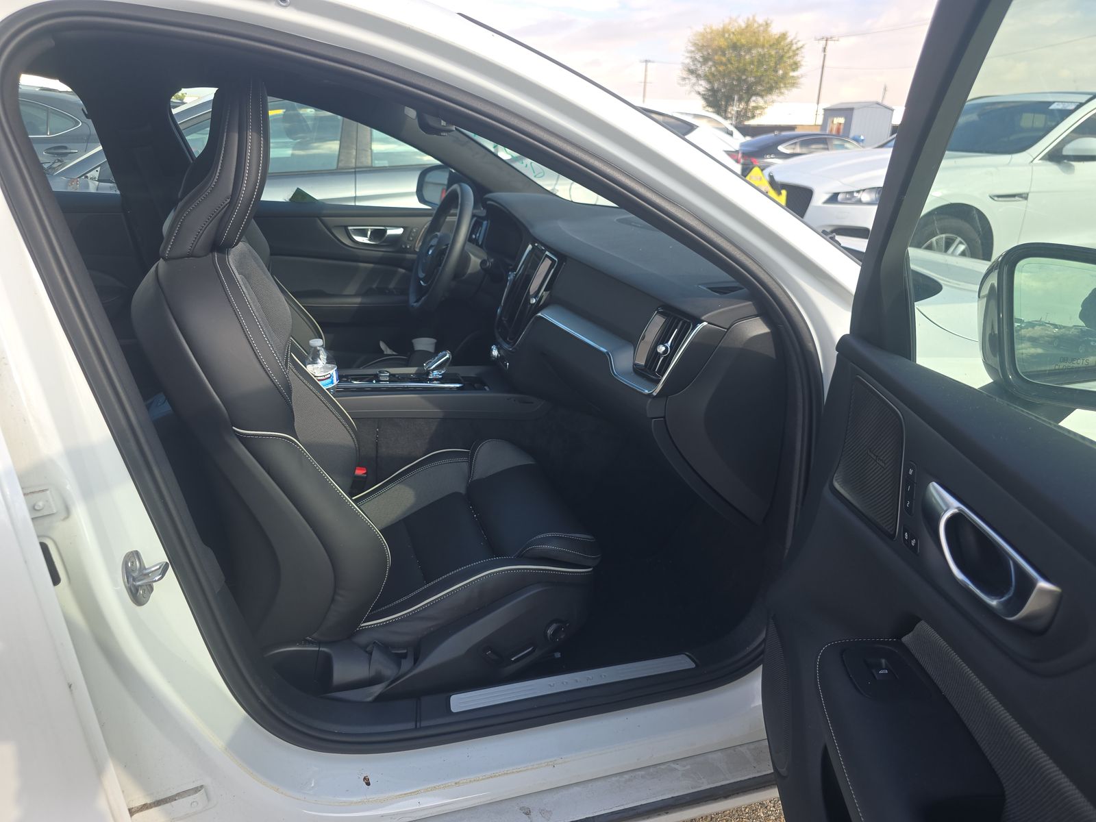 2024 Volvo S60 B5 Plus FWD