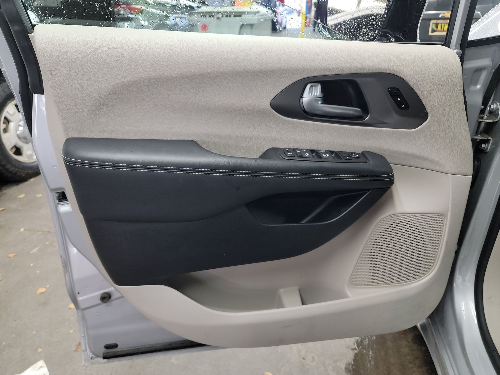 2024 Chrysler Pacifica Touring L FWD