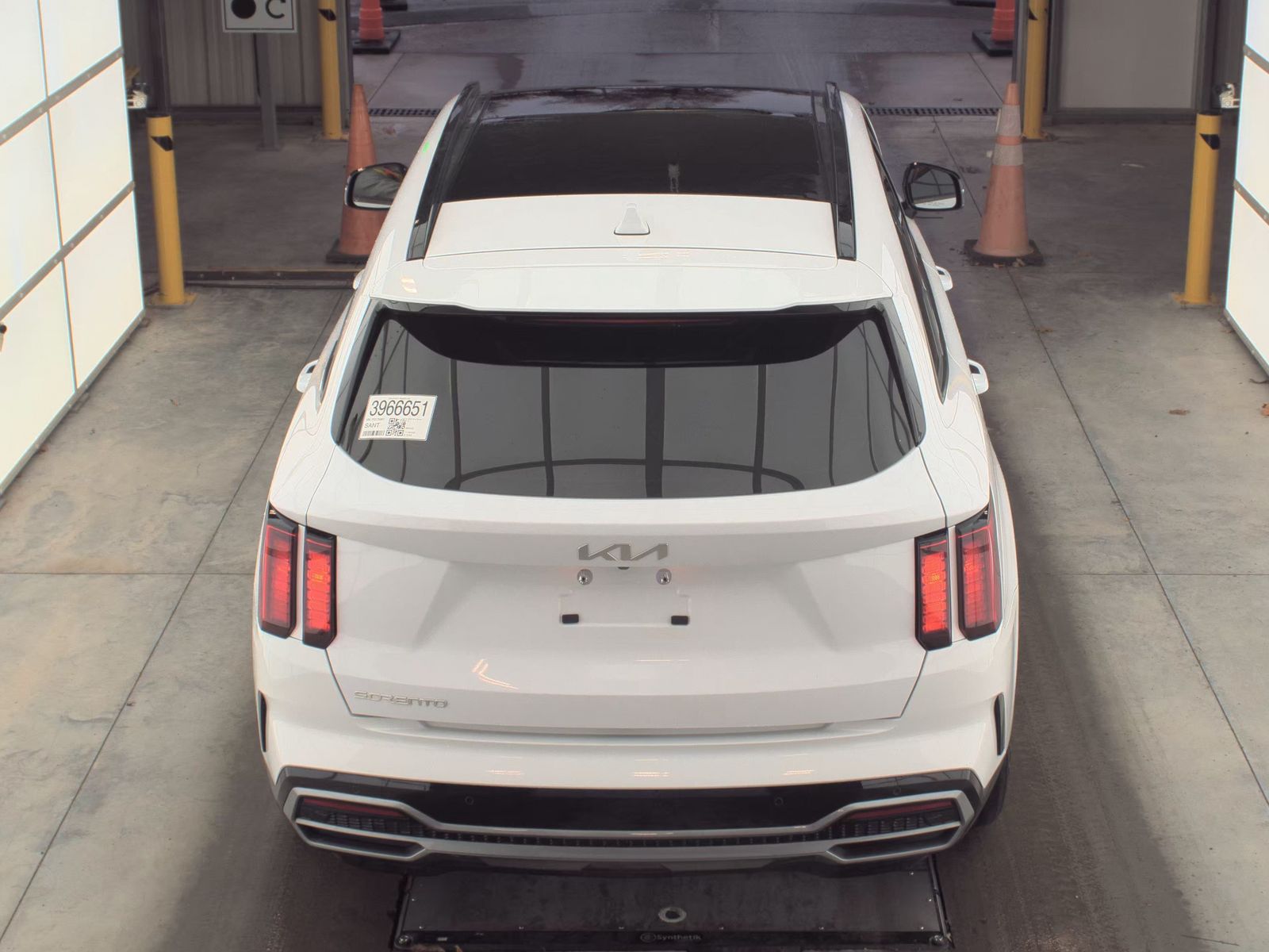 2023 Kia Sorento S FWD