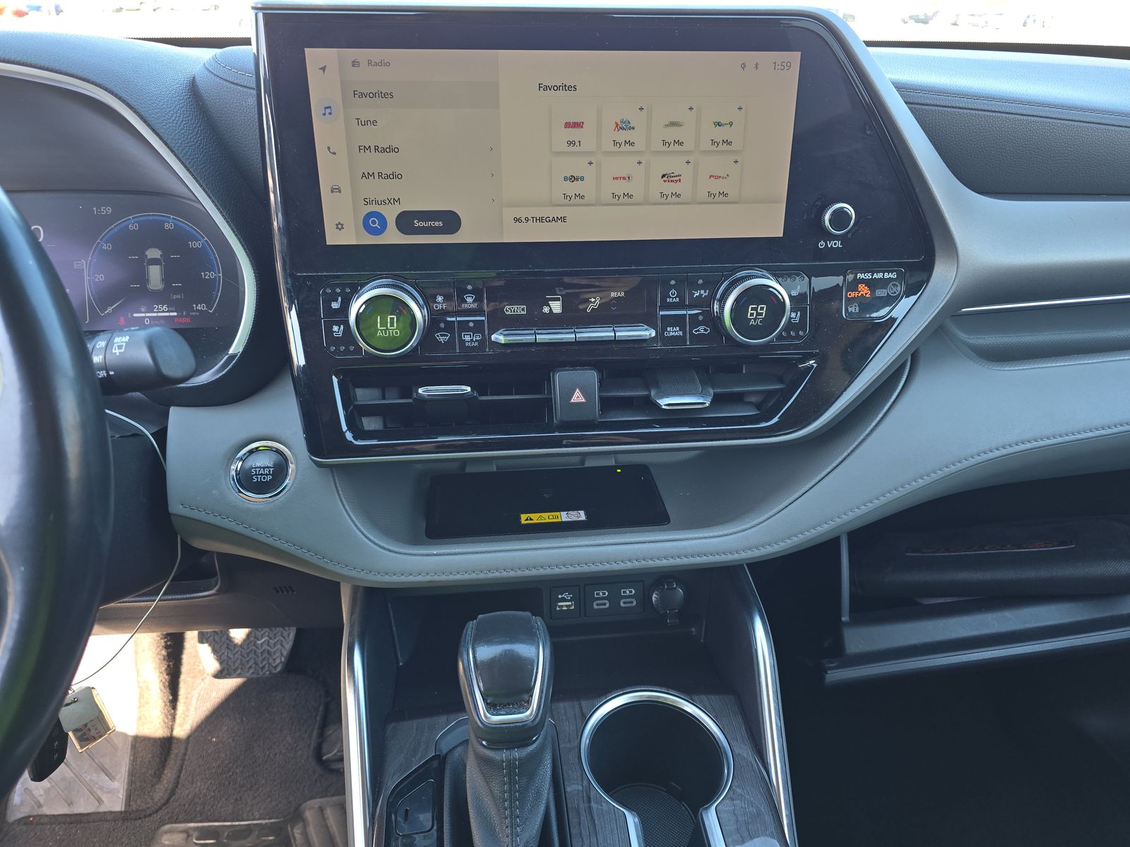 2023 Toyota Highlander Limited FWD