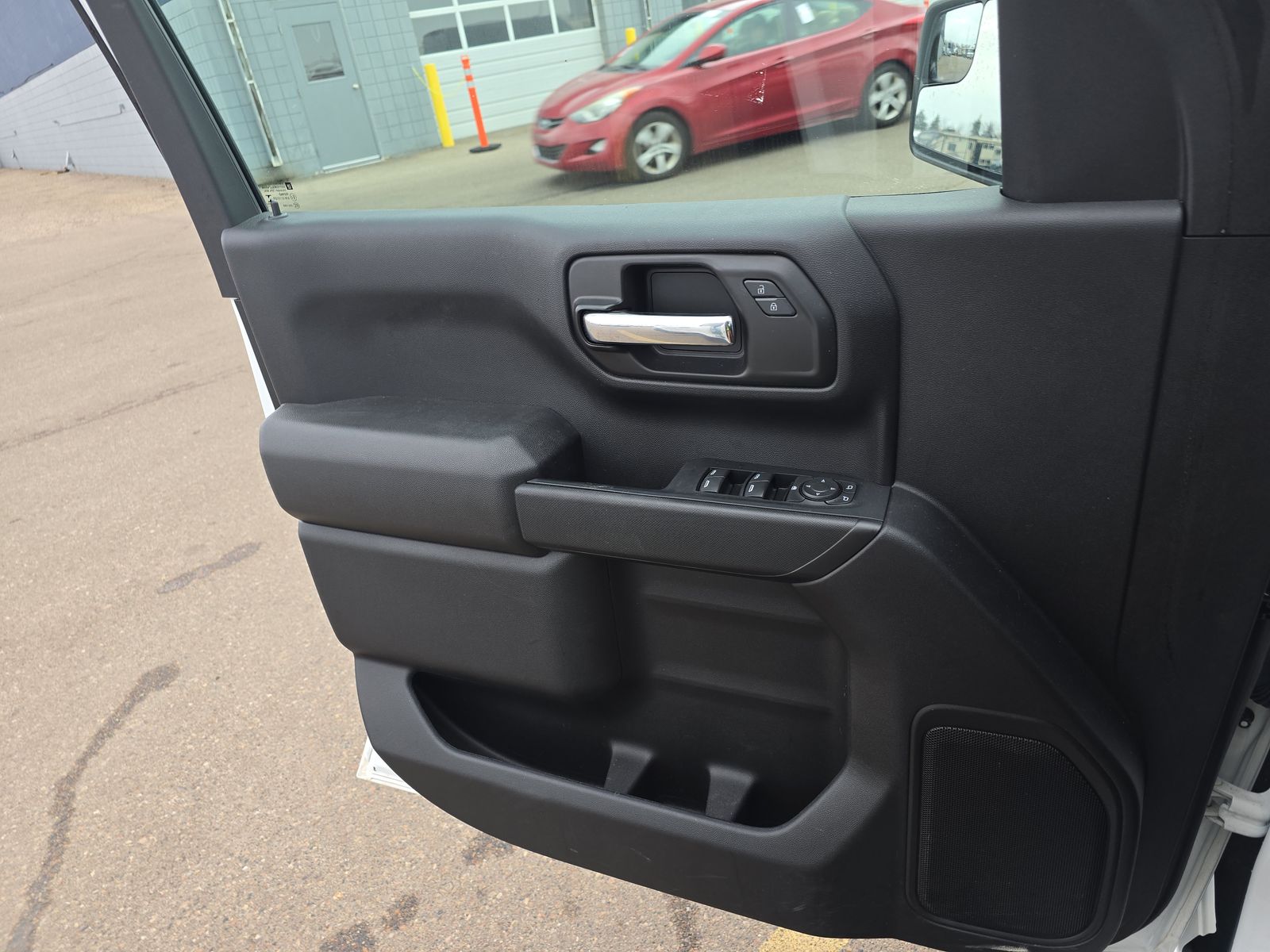 2023 Chevrolet Silverado 1500 Custom AWD