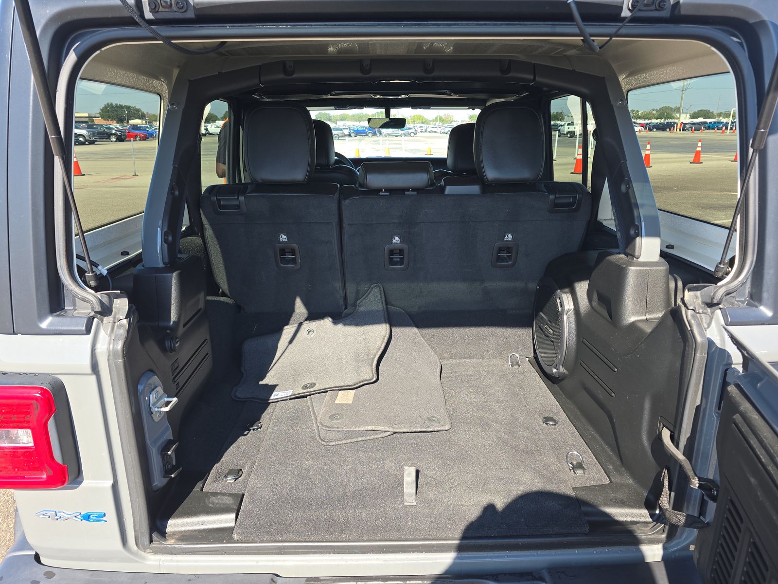 2023 Jeep Wrangler 4xe Sahara AWD