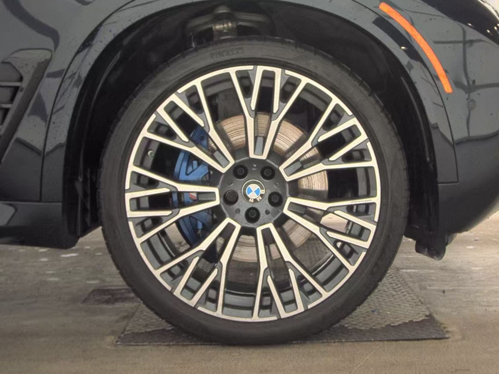 2024 BMW X5 xDrive40i AWD