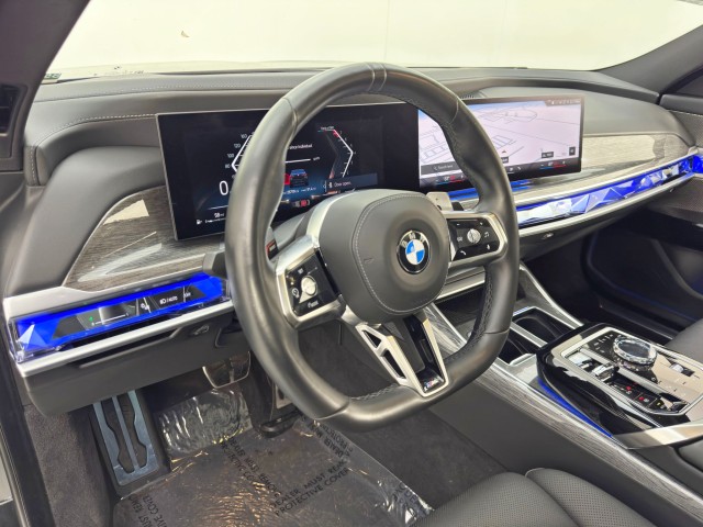 2024 BMW 7 Series 740i RWD