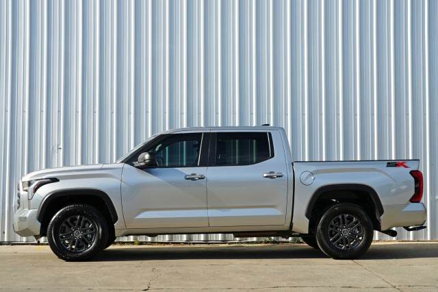 2024 Toyota Tundra SR5 RWD