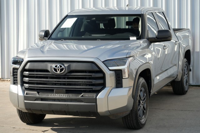 2024 Toyota Tundra SR5 RWD