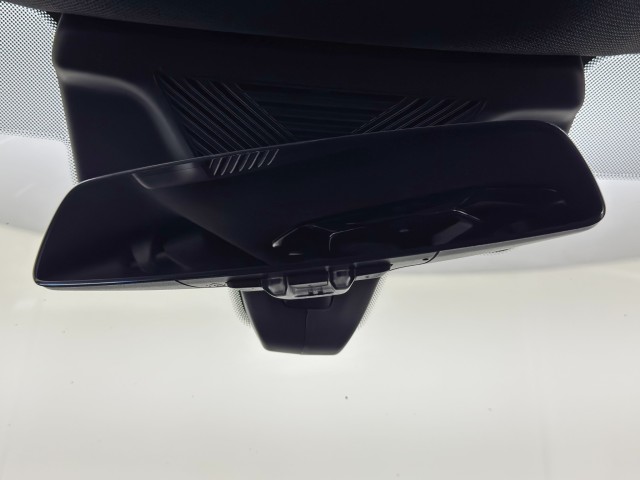 2024 BMW 7 Series 740i RWD