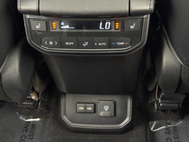 2023 Toyota Highlander Platinum AWD