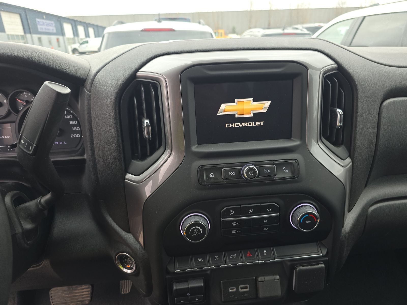 2023 Chevrolet Silverado 1500 Custom AWD