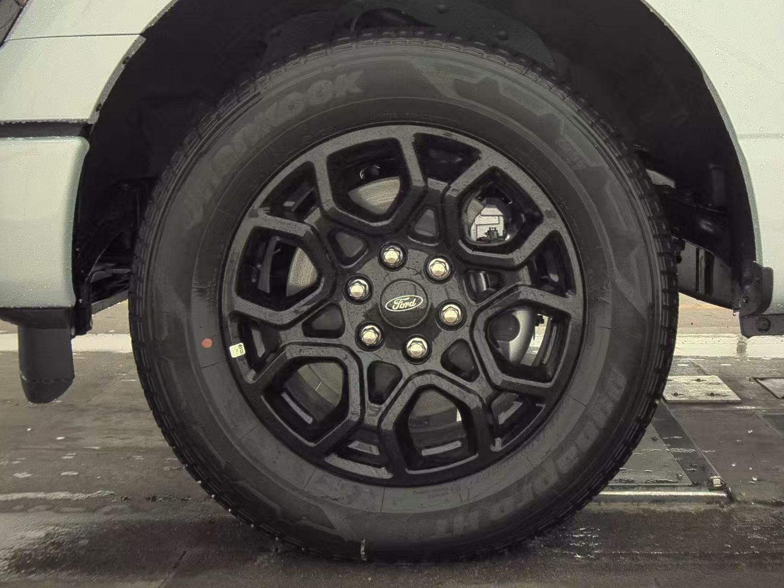 2025 Ford F-150 STX RWD