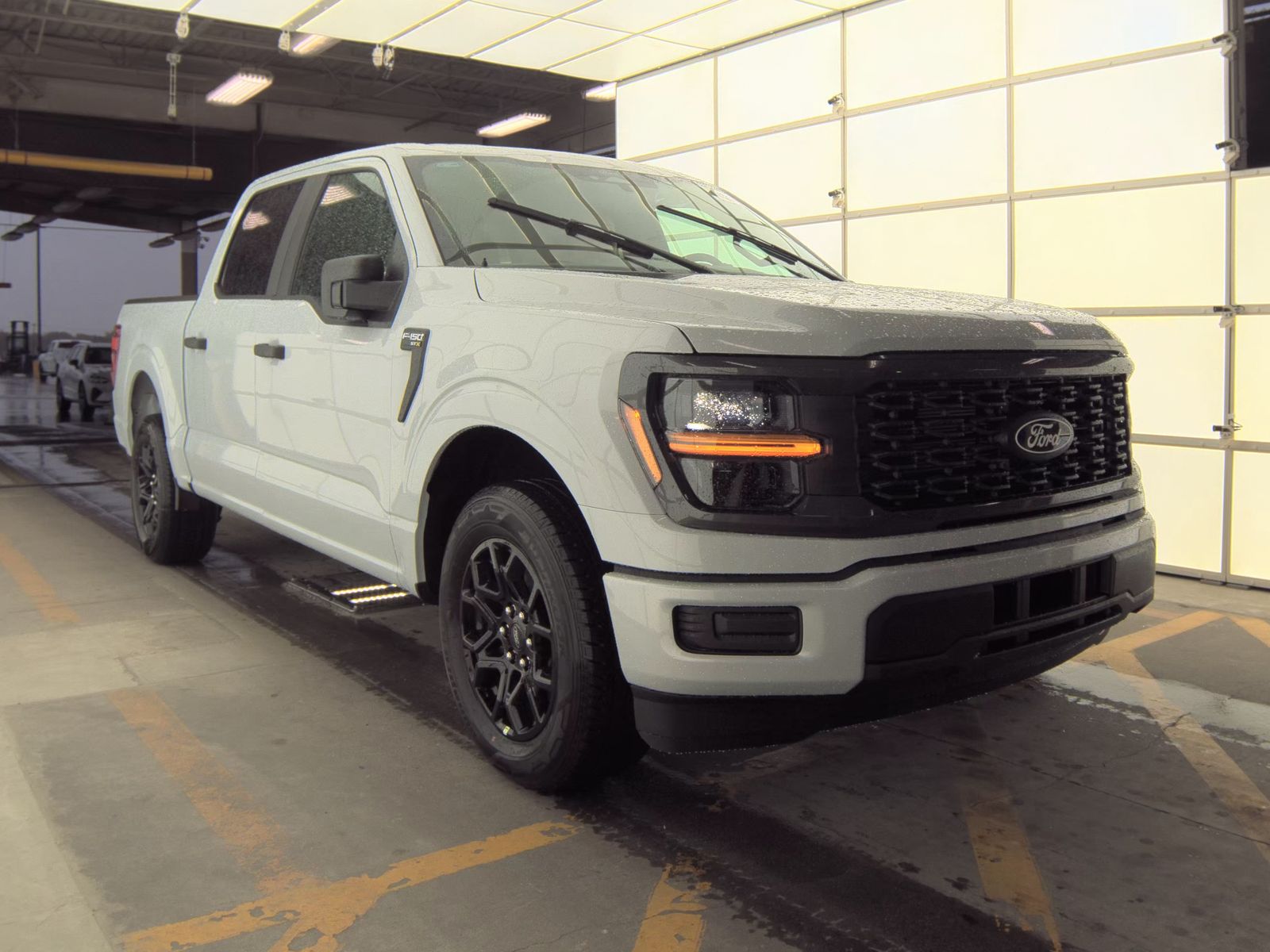 2025 Ford F-150 STX RWD