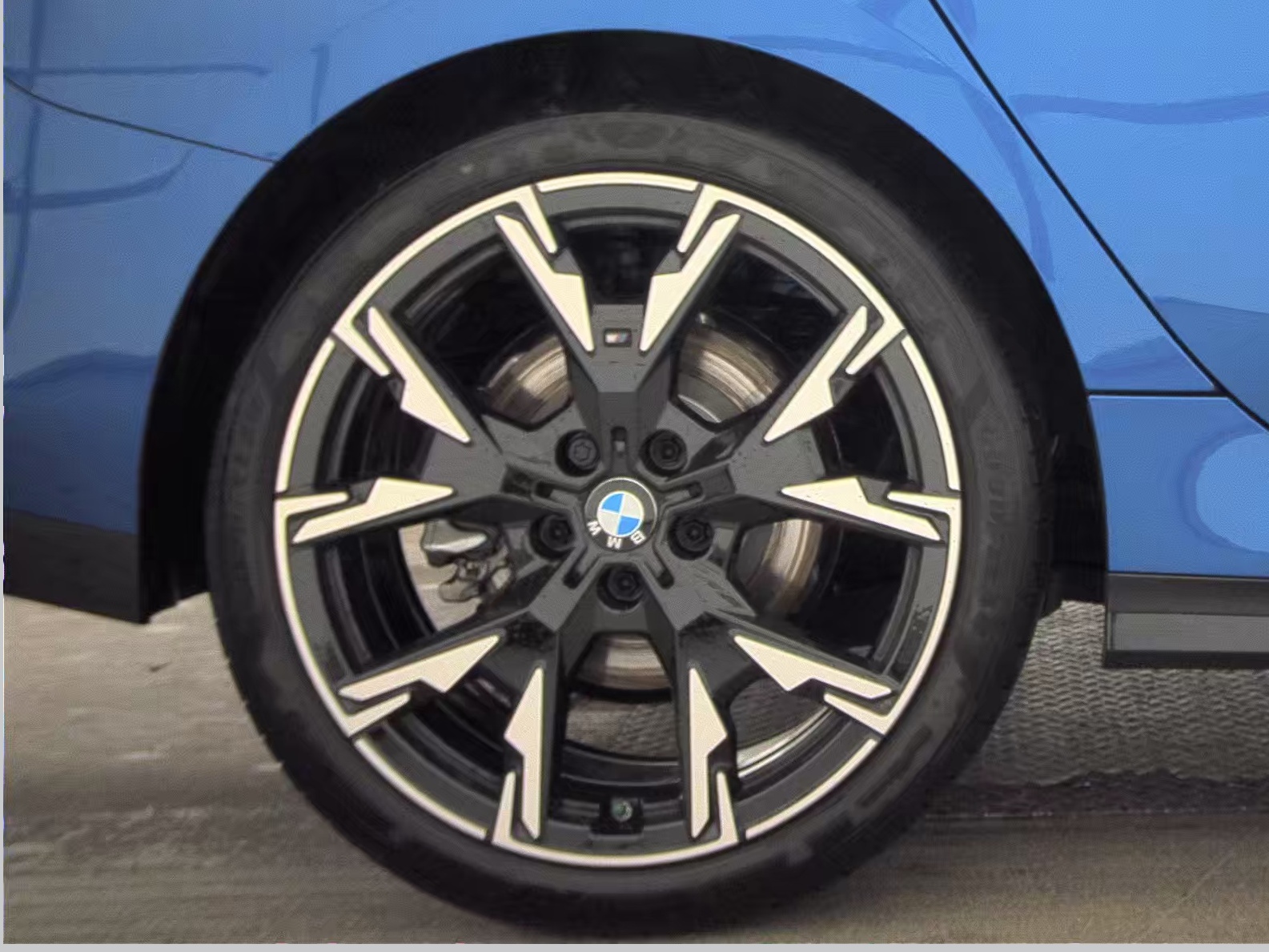 2025 BMW 2 Series 228i xDrive AWD