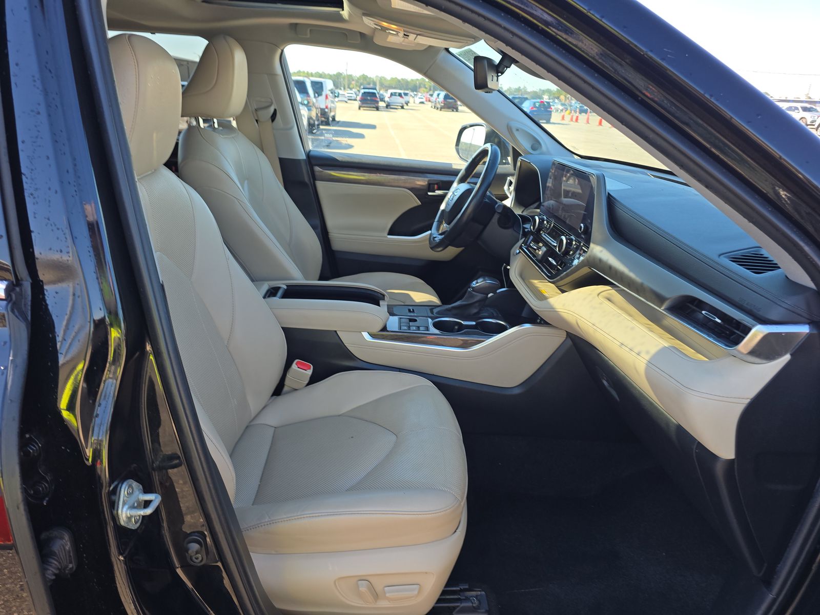 2023 Toyota Highlander Limited FWD