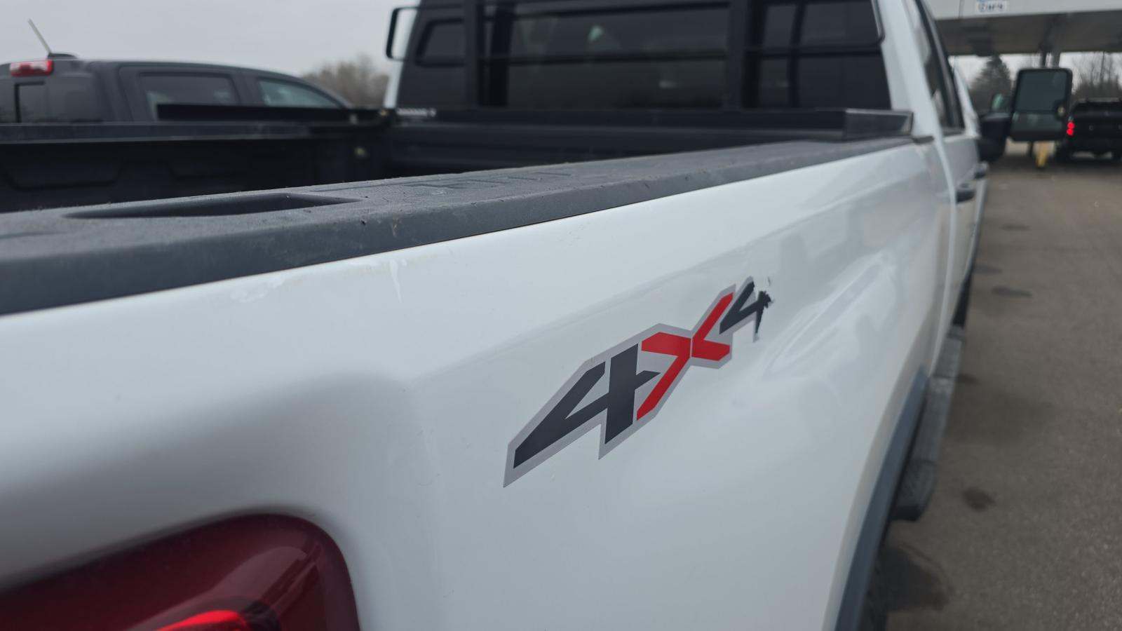 2022 Chevrolet Silverado 2500HD Custom AWD