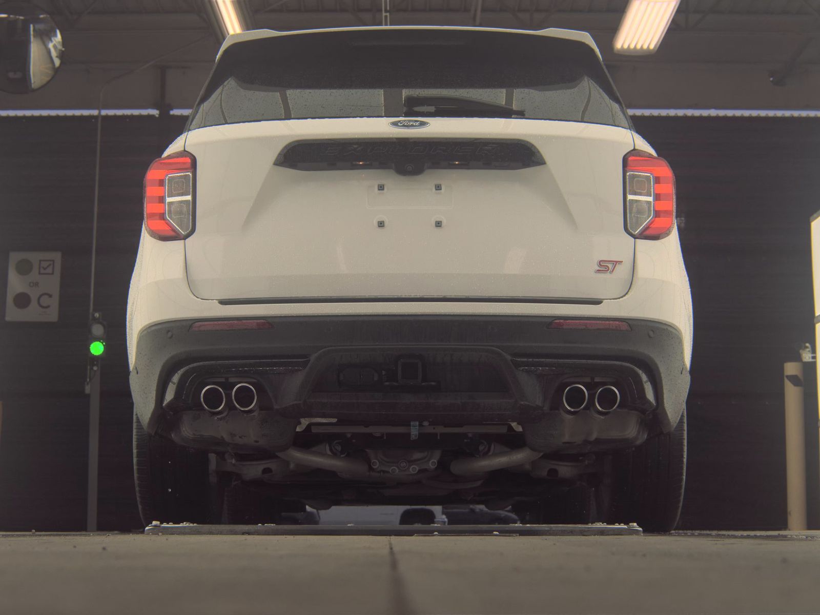 2022 Ford Explorer ST AWD