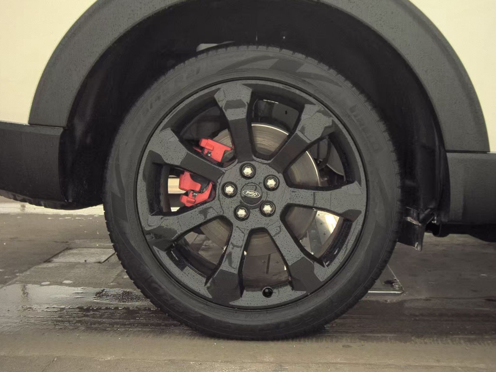 2022 Ford Explorer ST AWD