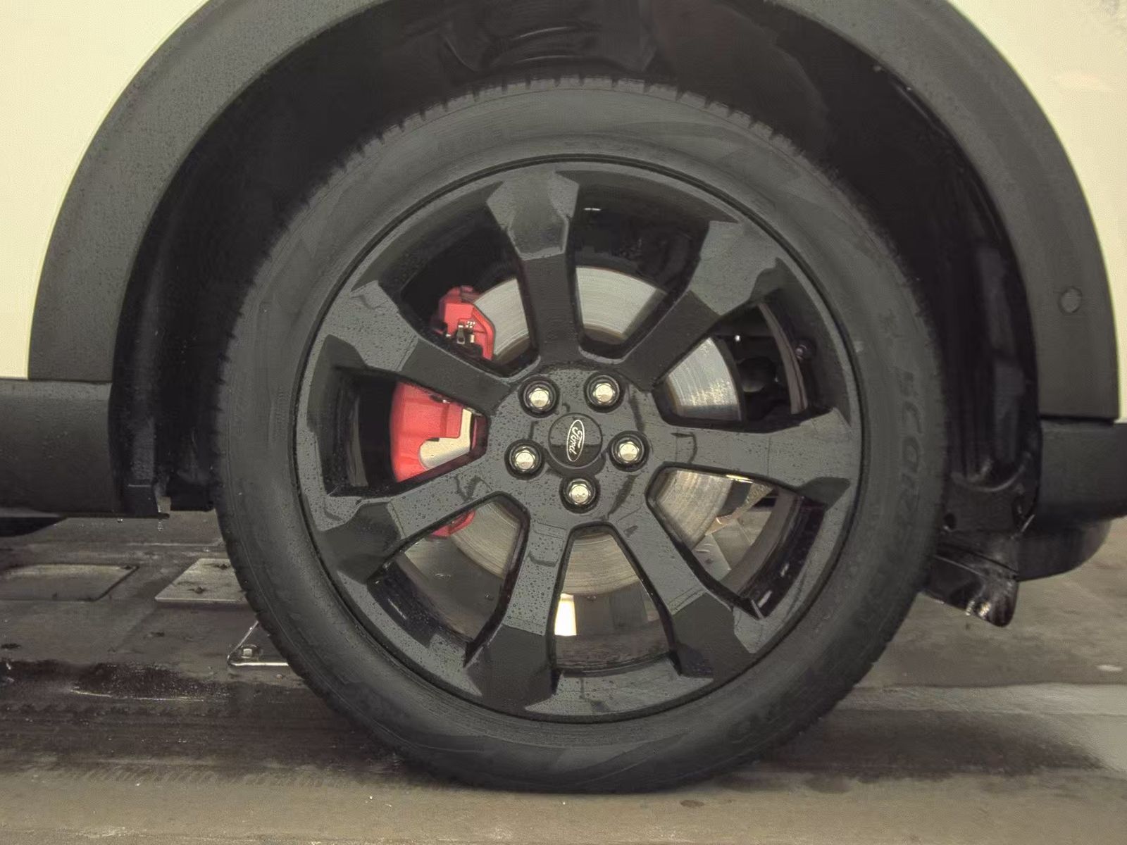 2022 Ford Explorer ST AWD